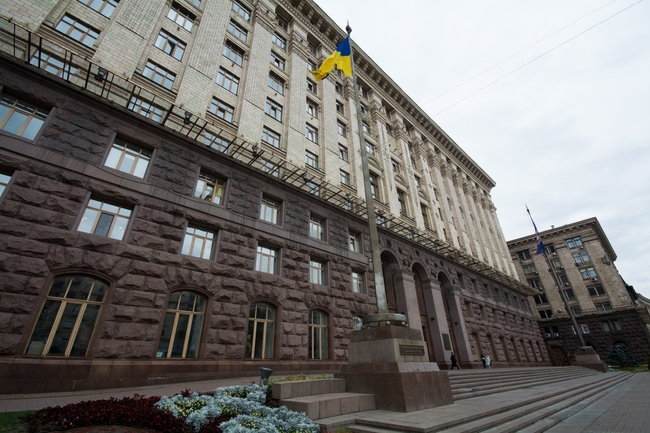 Киевсовет не поддержал выделение УПЦ МП земли на Дарнице для строительства церкви