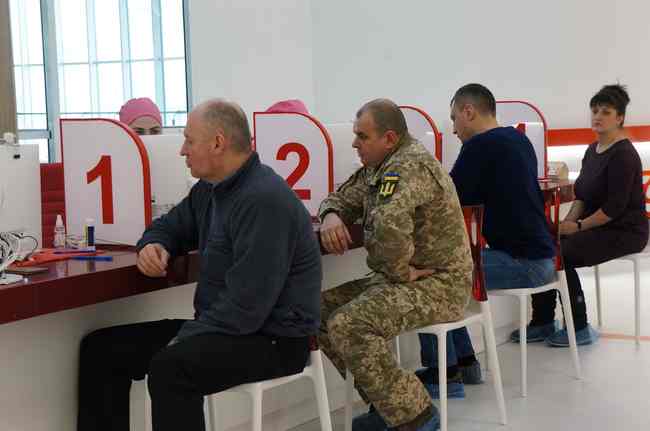Военнослужащие Харькова и области стали донорами плазмы