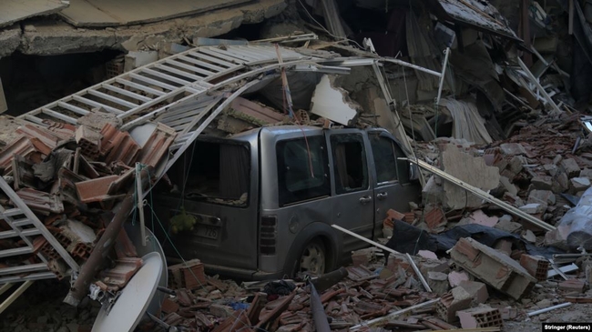 Землетрус у прикордонному районі Туреччини: мінімум 9 загиблих