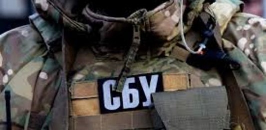 У пособниці терористів з Лисичанська вилучили величезний арсенал. ФОТО