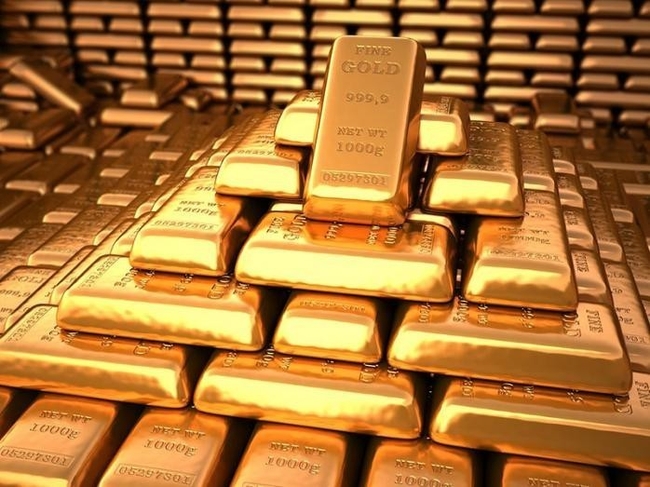 Великобритания купила у России золота на рекордные $5,3 млрд