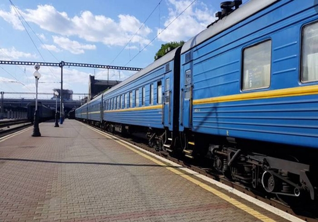 Из Харькова назначили дополнительный поезд