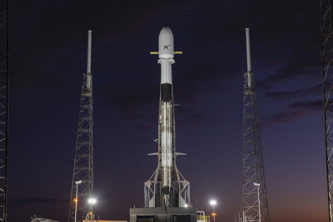 Ракета SpaceX стартувала на орбіту з черговою партією 60 інтернет-супутників Starlink