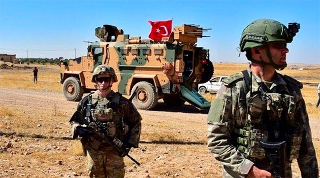 США заявили, что турецких солдат в Сирии убила Россия