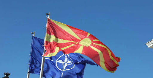 Президент Северной Македонии подписал документ о присоединении к НАТО: подробности
