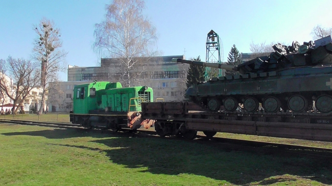 Харківський бронетанковий завод передав для потреб Збройних Сил України чергову партію модернізованих танків (ВИДЕО)
