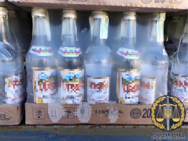 У Харкові вилучили близько 25 тисяч пляшок алкоголю з підробленими акцизними марками (ФОТО)