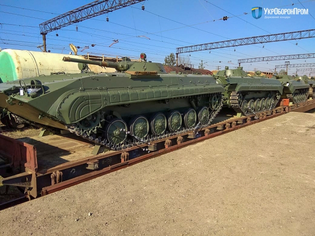 Компанія “Укрспецекспорт” розпочала процес поставки БМП-1 для Міноборони
