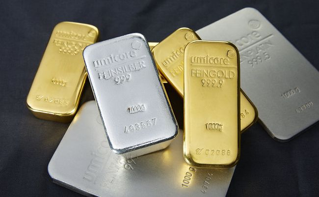 Золото може подорожчати до рекордних 2 тисяч доларів за унцію