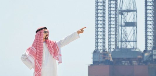 «Добить» РФ: стала понятна стратегическая цель саудитов на рынках нефти