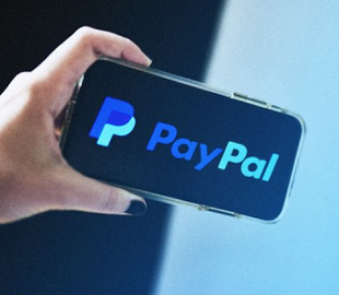Минцифры продолжает диалог с PayPal о возможности захода в Украину