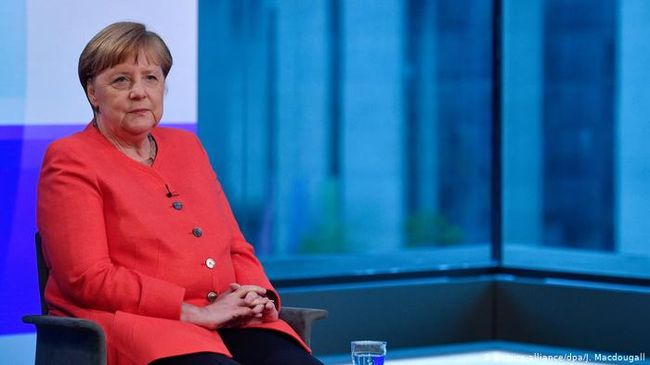 Меркель проведе відпустку в Німеччині та не піде на пятий термін