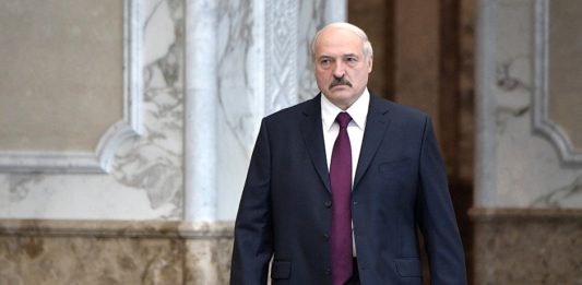 Лучше уж щепа и опилки: Лукашенко резко высказался о «выпрашивании» нефти и газа у РФ