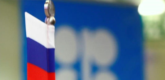 РФ нарушила условия сделки ОПЕК+: что это значит