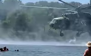 В Чугуеве вертолет напугал отдыхающих: пояснение военных