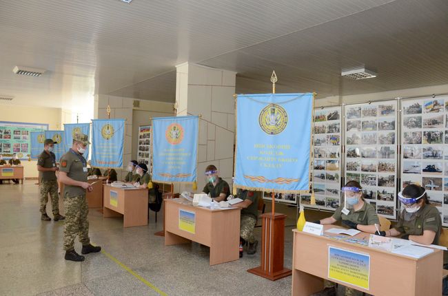 Харківські військові виші відкрили двері для абітурієнтів