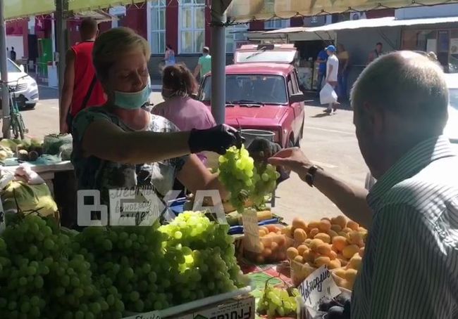 Стоимость фруктов и овощей на центральном рынке Харькова бьет рекорды (ВИДЕО)