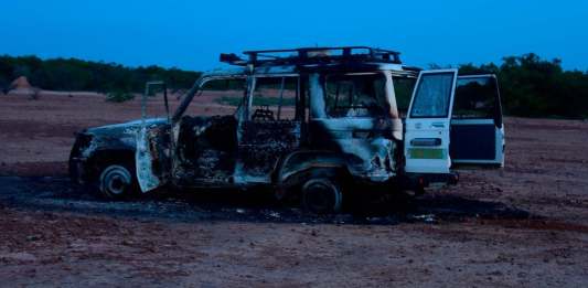 В Африке вооруженные боевики расстреляли группу туристов: первые подробности