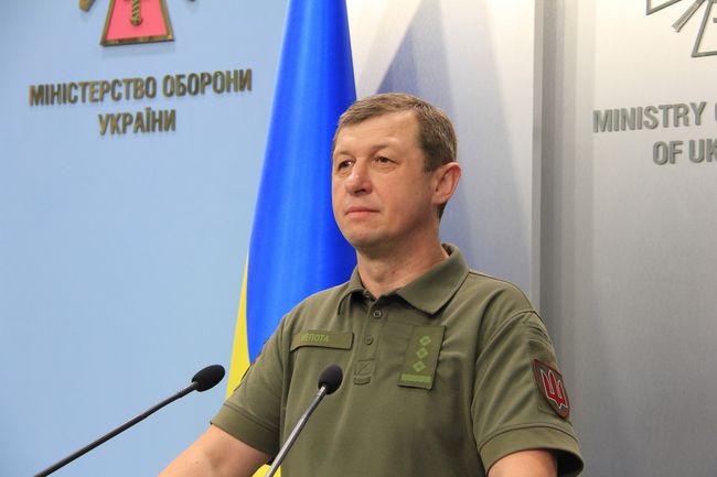 «Мілітарний код»: зміна знаків розрізнення на польовій формі одягу військовослужбовців Збройних Сил України (ВИДЕО)