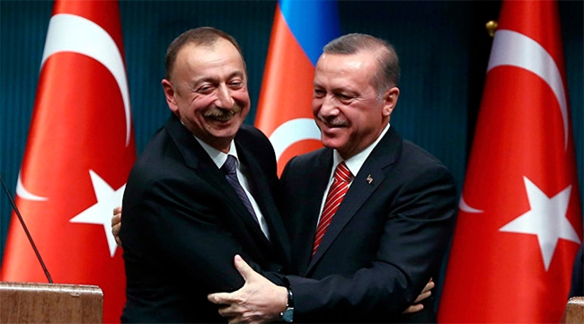 УДАР В СПИНУ. Азербайджан и Турция «ударили» по России. Москва готовит ответ