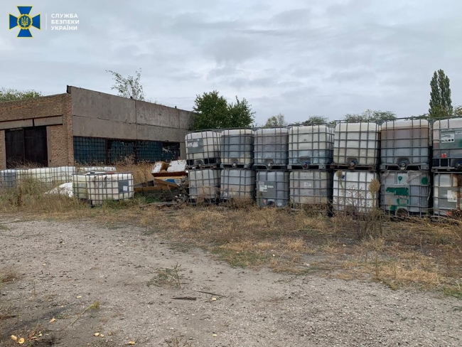 На Дніпропетровщині СБУ викрила компанію-утилізатора на порушенні екологічних норм