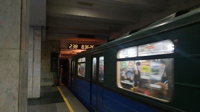 Метрополитен прокомментировал интервал движения поездов