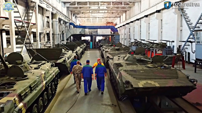 У 2020 році Житомирський бронетанковий завод передав Міноборони понад 100 одиниць техніки