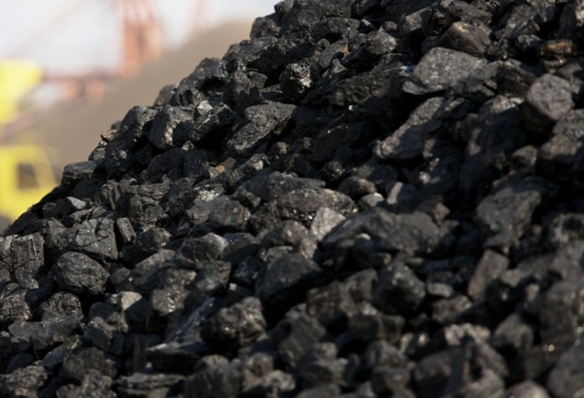 Перед наступлением морозов Украине не хватает угля: запасы на четверть ниже плана