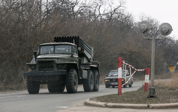 На Донбассе зафиксировали «Грады» боевиков вблизи линии соприкосновения: подробности