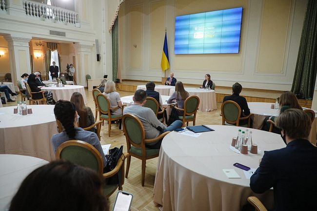 Прем’єр-міністр: Уряд взяв стратегію на збільшення власного видобутку газу в Україні