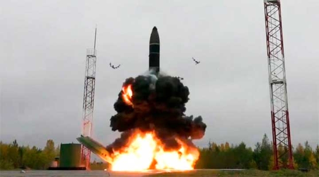 Генсек НАТО: Действия России снижают порог применения ядерного оружия