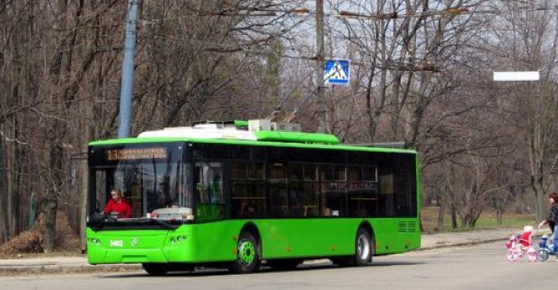 Тролейбус №13 тимчасово скорочує свій маршрут