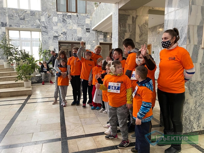 В Харькове прошел забег детей с синдромом Дауна (фоторепортаж, видео)