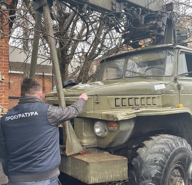 Посадовця з Красноградського лісгоспу підозрюють у розтраті майже 500 тисяч гривень