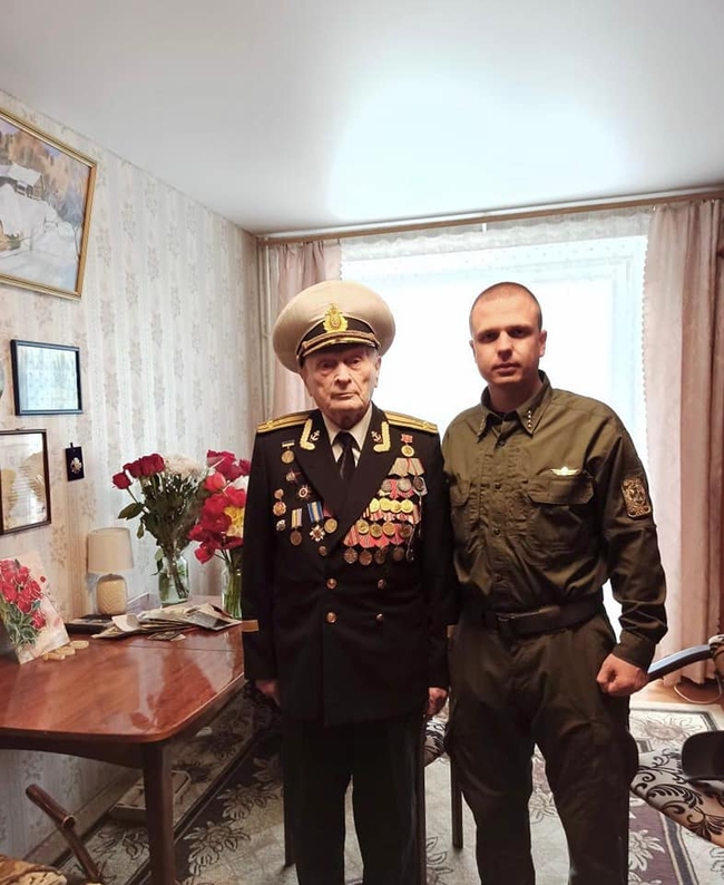 На Вінниччині прикордонники привітали 100-річного ветерана