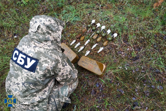 На Луганщині СБУ виявила три схрони бойовиків