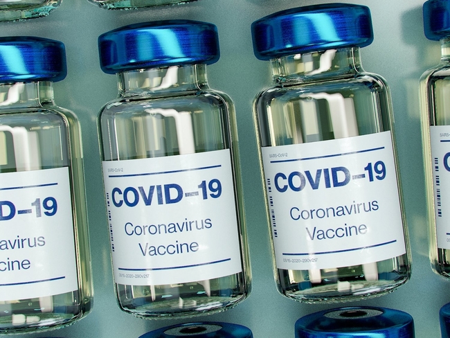 МОЗ пояснив різницю між міжнародним свідоцтвом про вакцинацію та «ковідним сертифікатом» (ВІДЕО)
