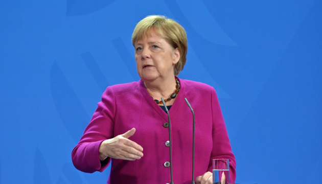 Меркель у промові про напад Німеччини на СРСР згадала російську анексію Криму та схід України