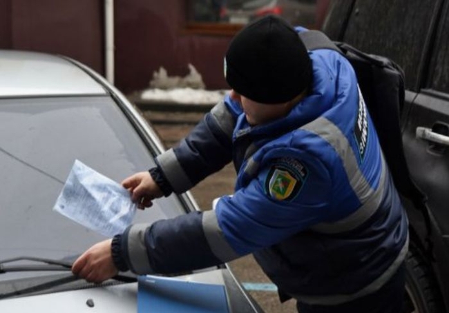 Стали известны доходы городской казны Харькова от штрафов за неправильную парковку