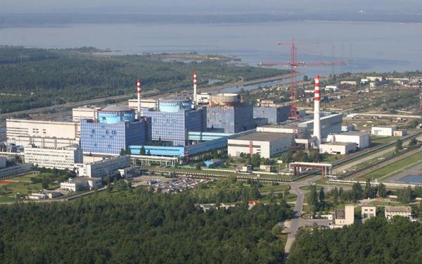 Хмельницкая АЭС подключила второй блок к сети после устранения причин отключения питательных турбонасосов