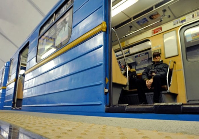 В Харьковском метро ужесточают контроль