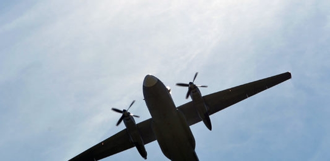 В РФ пропал с радаров военно-транспортный самолет Ан-26 с людьми на борту: первые подробности