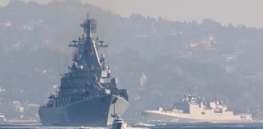 ВМФ РФ устроил очередную провокацию в Черном море: стали известны подробности