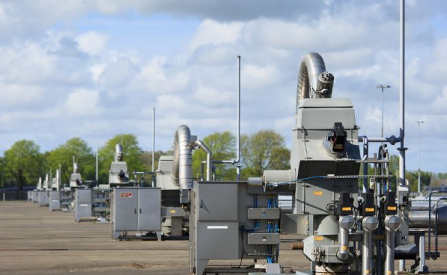 Правительство Нидерландов закрывает третье в мире по величине месторождение газа