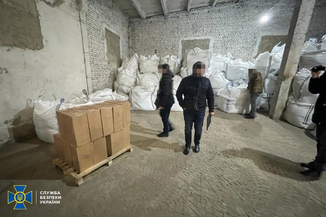 СБУ блокувала спробу контрабанди цигарок на Одещині: вилучено контрафакту на 40 млн грн