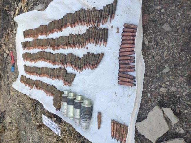 На Луганщині виявили схрон з набоями, пострілами для гранатометів, гранатою