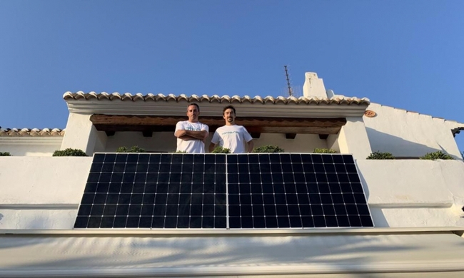 В Испании сделали солнечные батареи, которые можно поместить на балкон