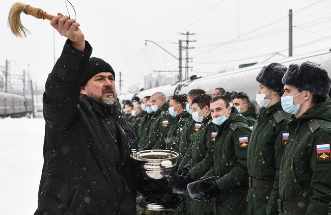Російські окупанти доукомплектовують військові частини НЗФ ОРДЛО — розвідка