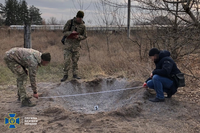СБУ викрила нові факти постачання російської зброї в ОРДЛО: серед виявленого – заборонені міни від яких гинуть місцеві жителі