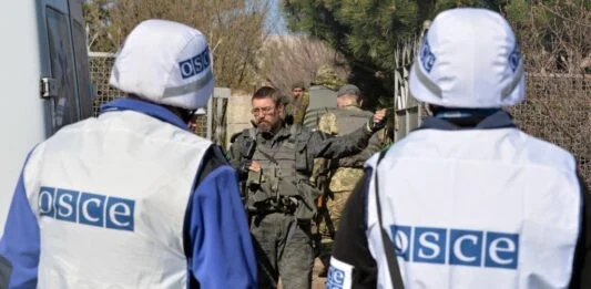 Оккупанты на Донбассе пригрозили посадить в тюрьму наблюдателей ОБСЕ